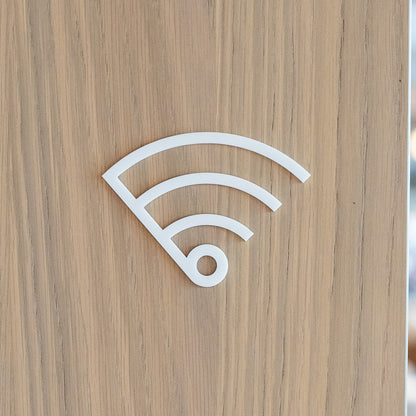 Pictogramme Wifi blanc, vue rapprochée